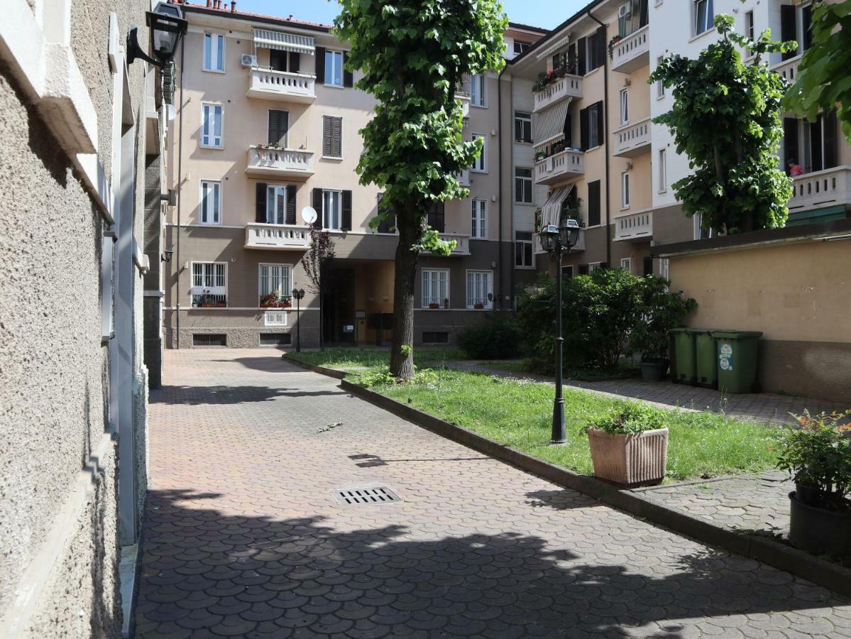 Paki Home Nel Cuore Dei Navigli Di Milano Milão Exterior foto