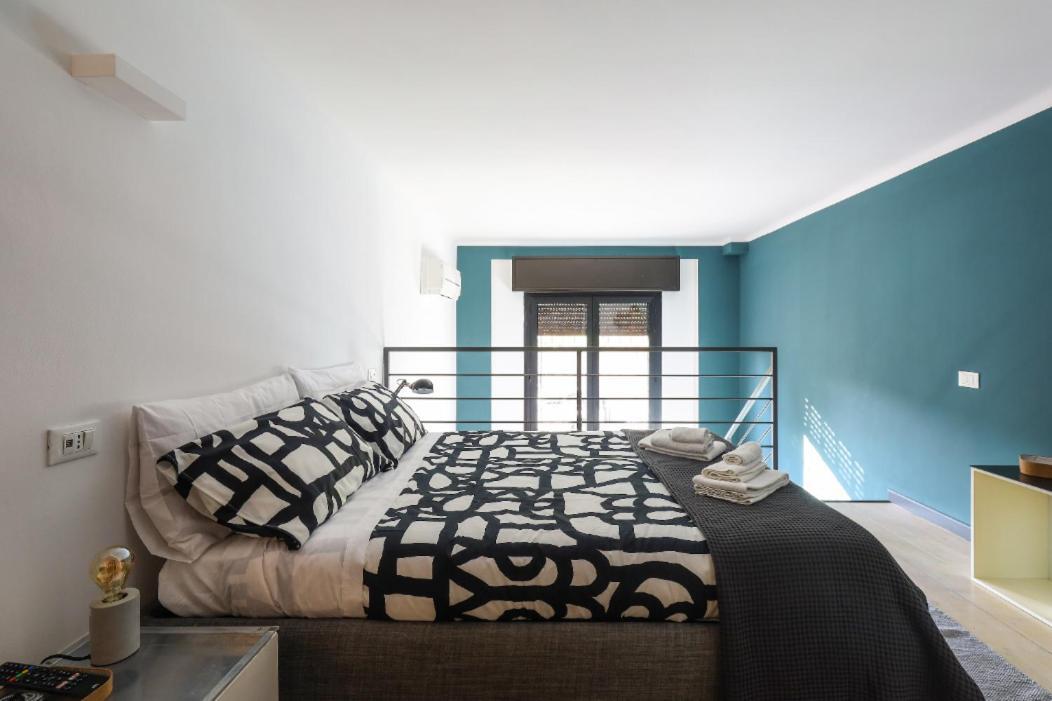 Paki Home Nel Cuore Dei Navigli Di Milano Milão Exterior foto