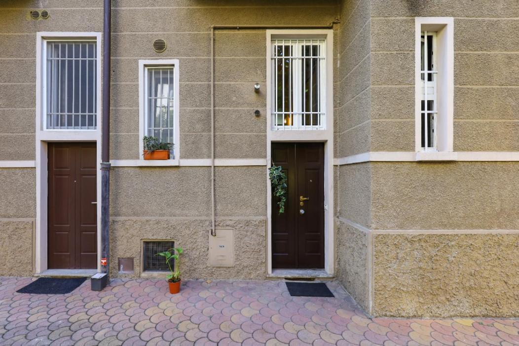Paki Home Nel Cuore Dei Navigli Di Milano Milão Exterior foto