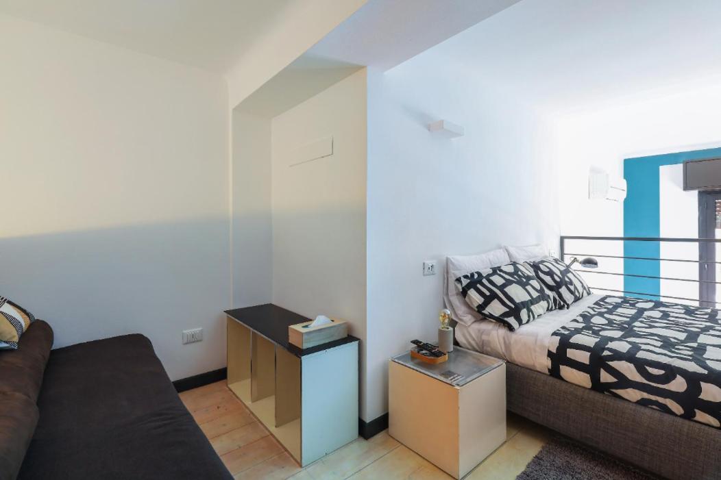 Paki Home Nel Cuore Dei Navigli Di Milano Milão Exterior foto