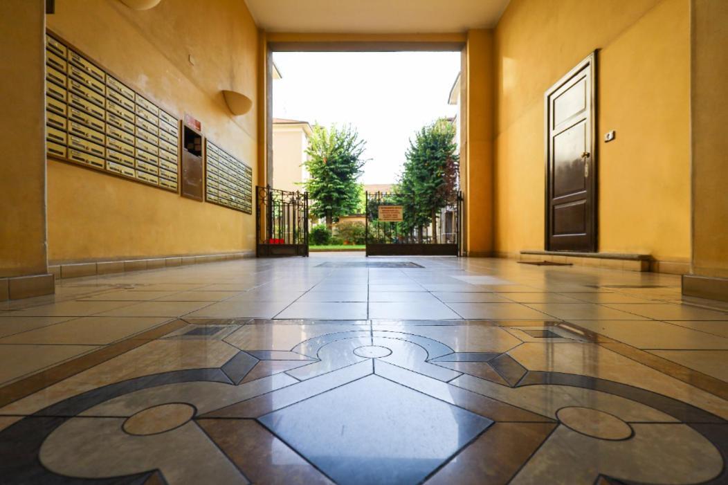 Paki Home Nel Cuore Dei Navigli Di Milano Milão Exterior foto
